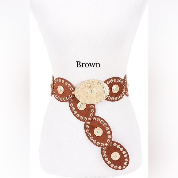 Accessories - Plus Size Brown Leather w/ Gold Accents Concho Statement Belt